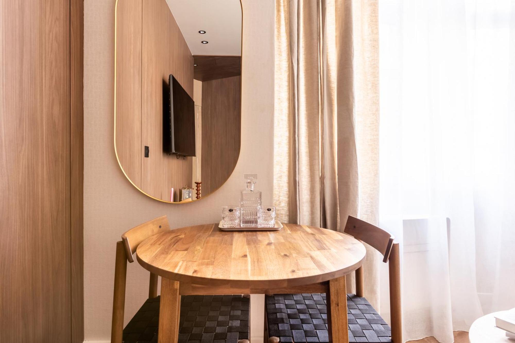 Luxueux Grand Place Et Opera Clim By Lity Lila